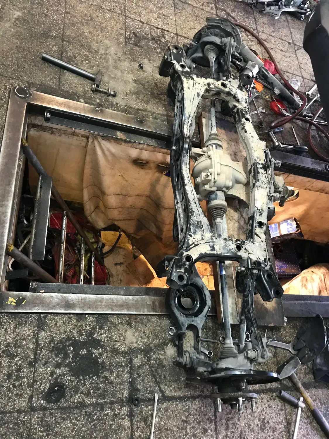 استخدام کارگر مکانیکی|استخدام صنعتی، فنی، مهندسی|تهران, حشمتیه|دیوار