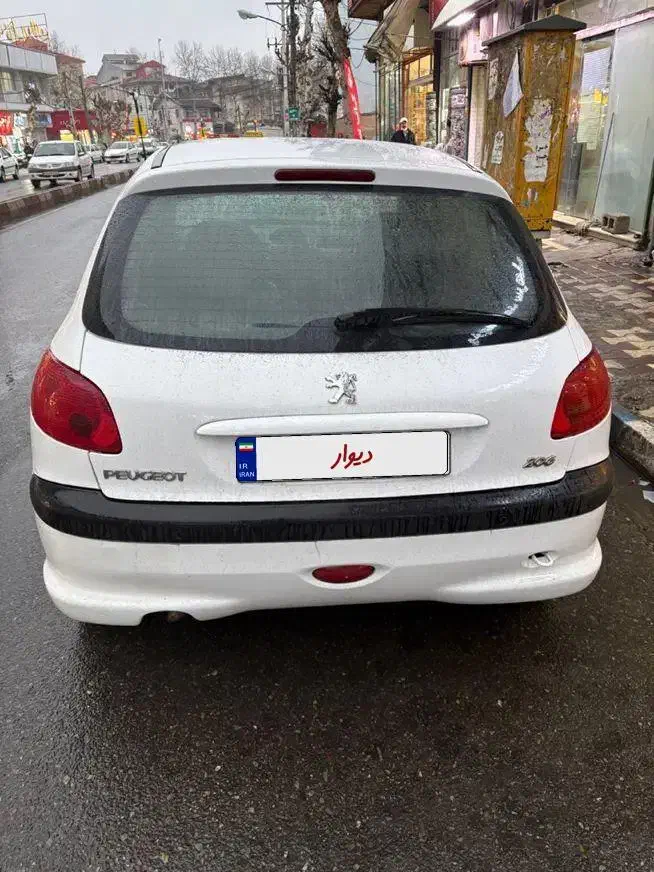 ماشین ۲۰۶|خودرو سواری و وانت|رشت, بازار|دیوار