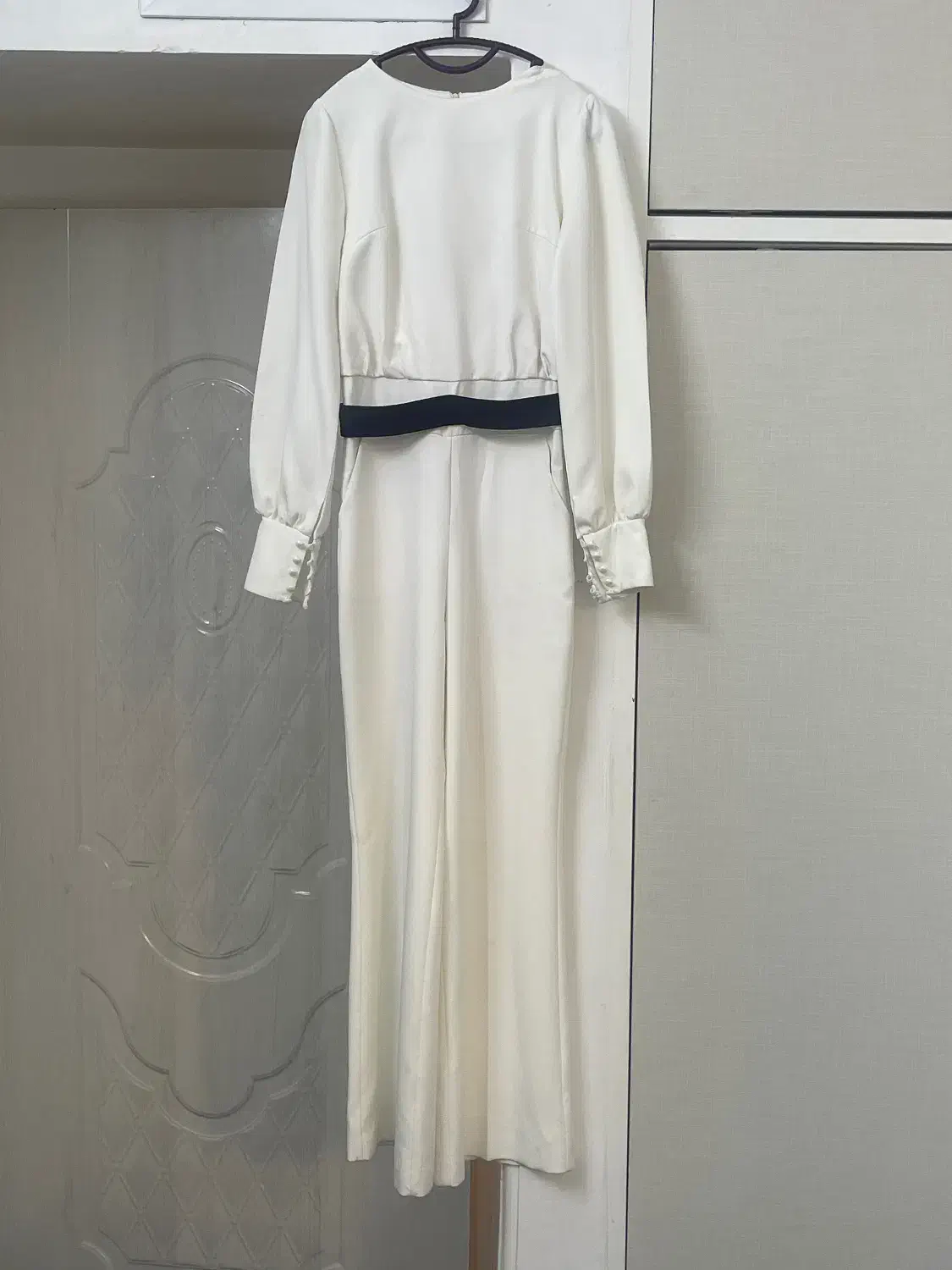 لباس پوشیده سفید سرهمی|لباس|گرمسار, |دیوار