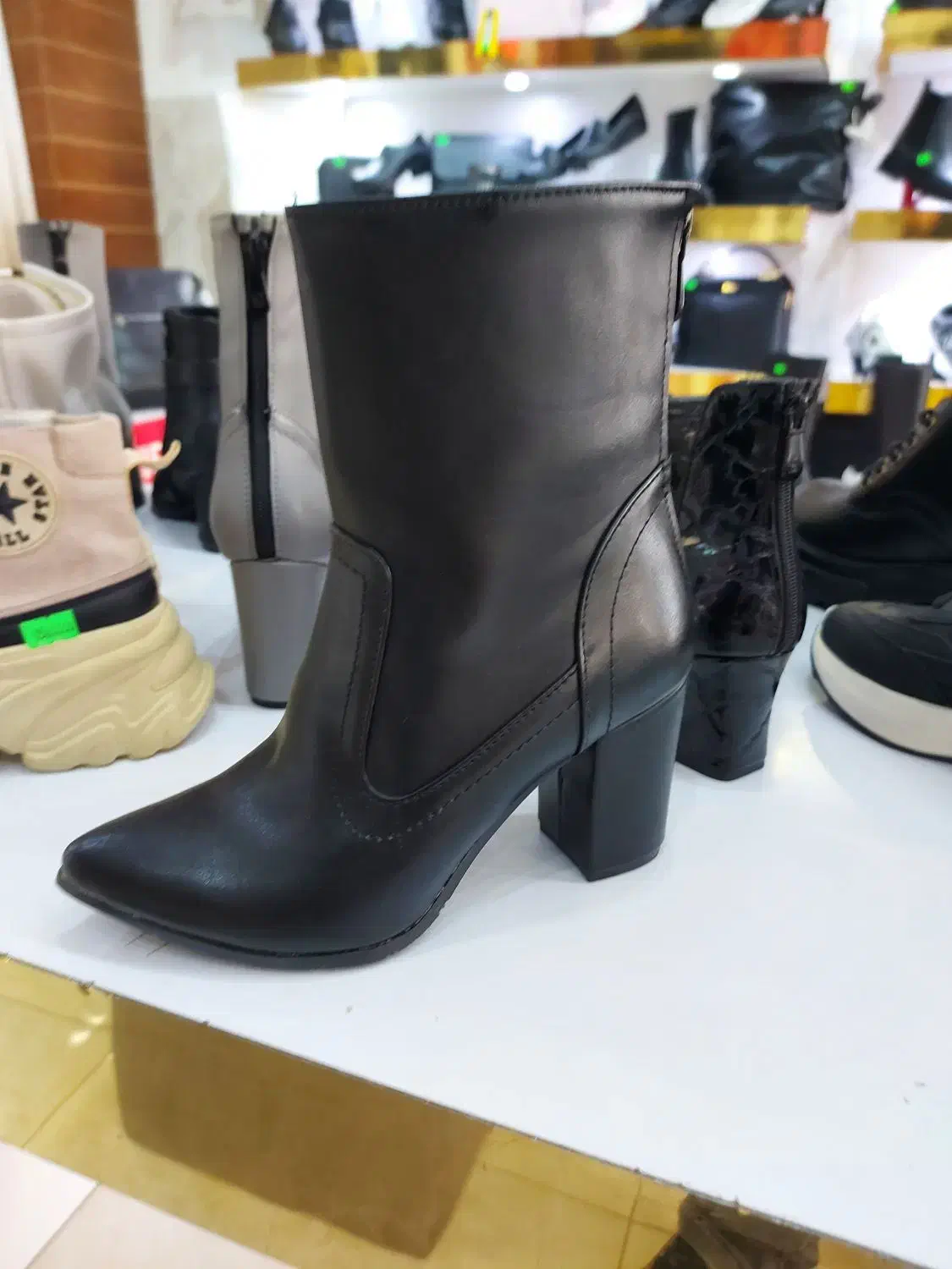 بوت و چکمه فقط ۷۹۰|کیف، کفش، کمربند|اصفهان, شیخ اشراق|دیوار