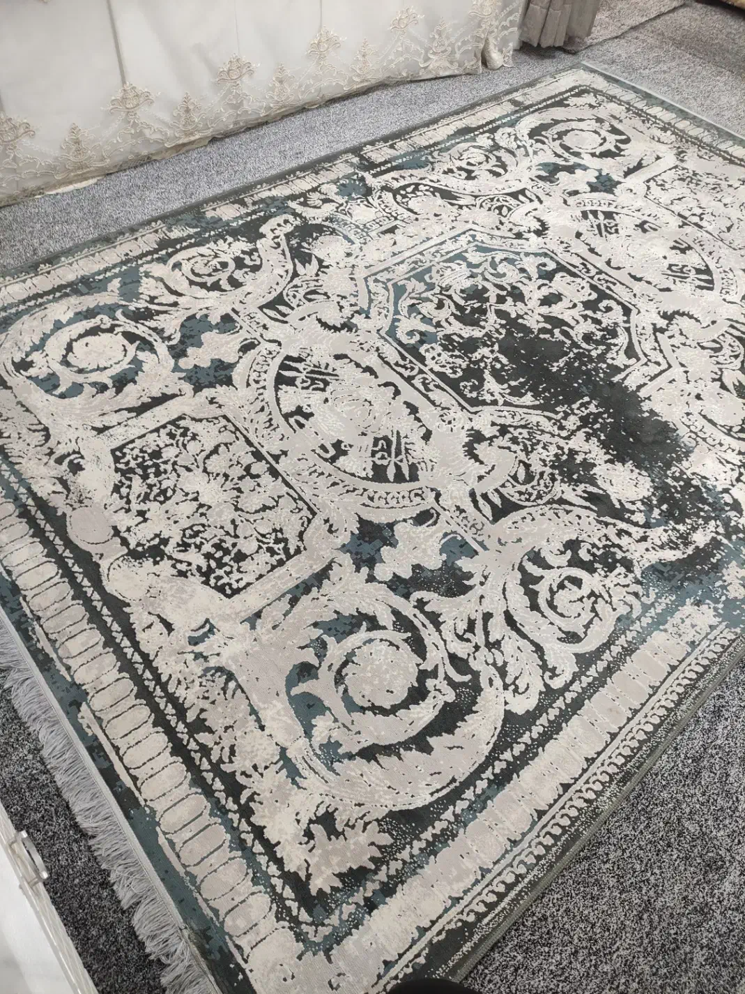 دو عدد قالی شش متری 700شانه جنس اکرولیک|فرش|اهواز, لشکرآباد|دیوار