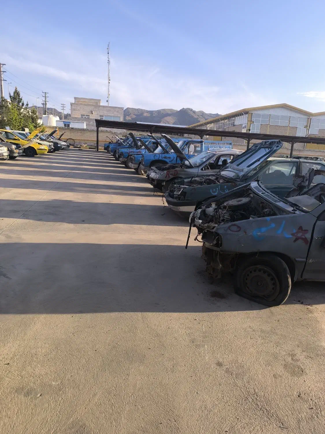 خریدار تاکسی خریدارنیسان خریدار خودرو فرسوده|خدمات موتور و ماشین|تهران, طرشت|دیوار