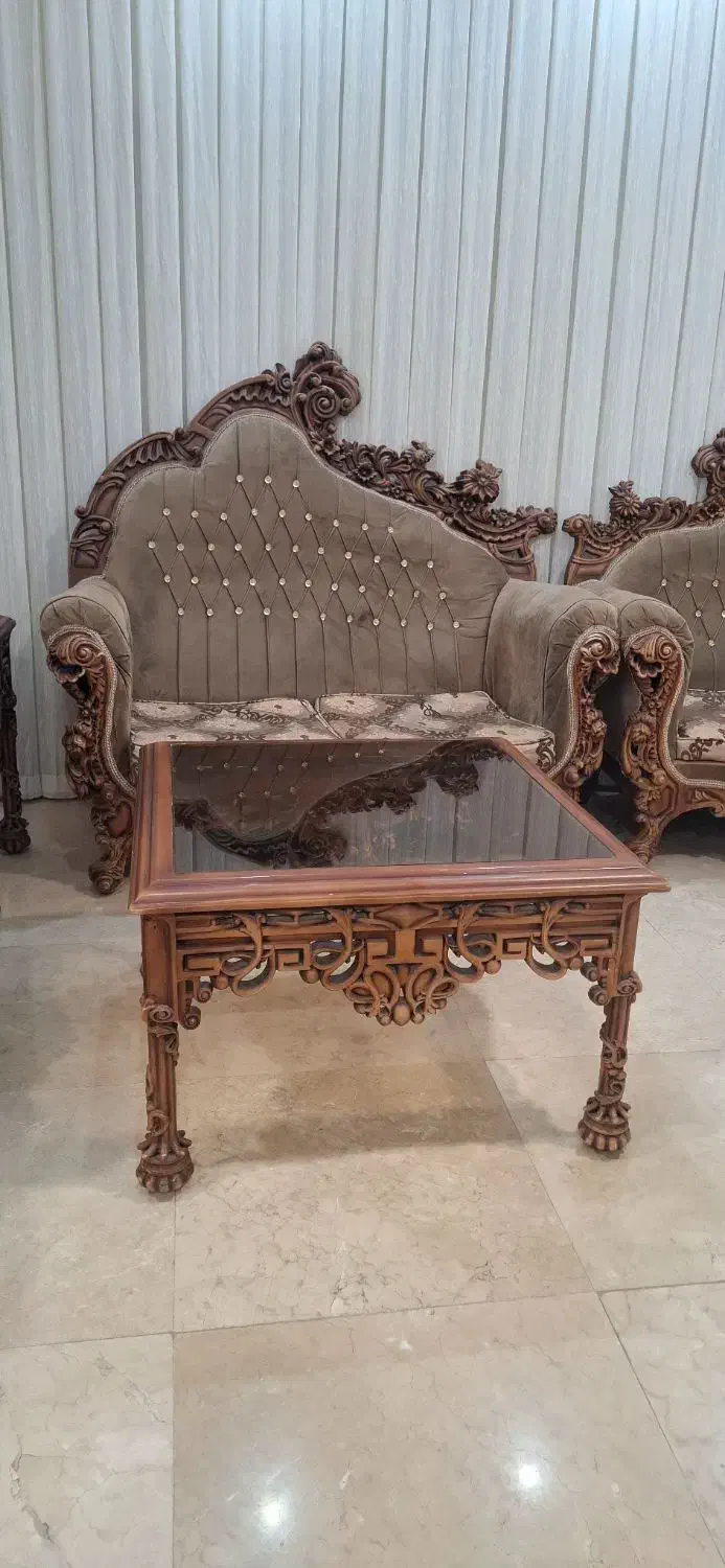 مبل ۹نفره منبت چوب راش|مبلمان خانگی و میز عسلی|قم, سالاریه|دیوار