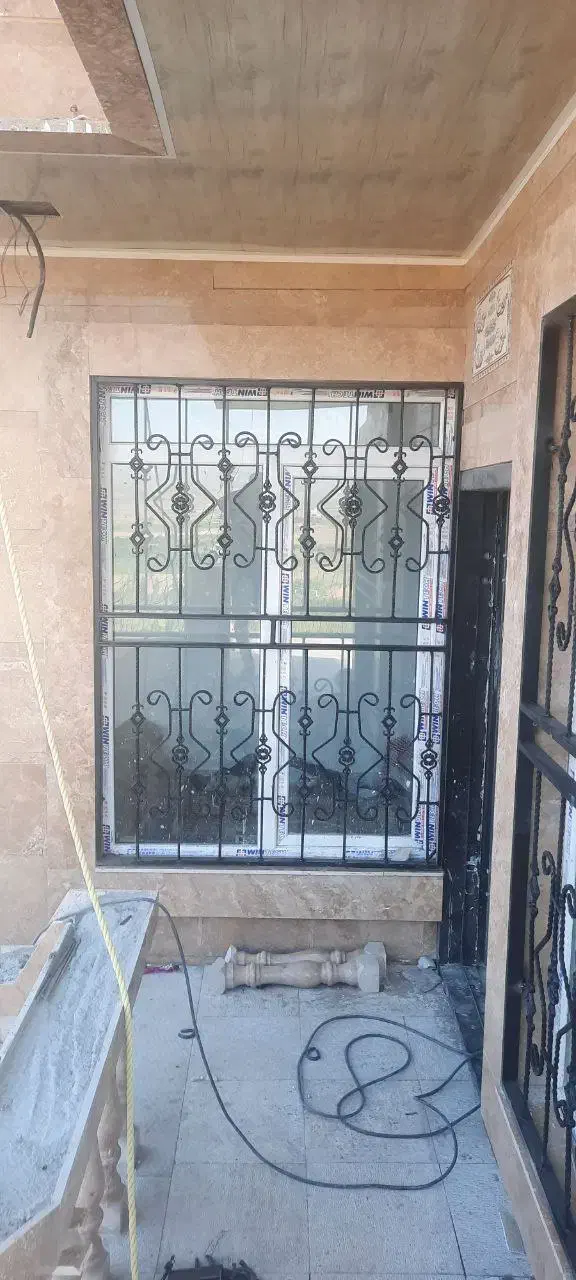 جوشکاری کرکره برقی سردری شیروانی شاخ گوزنی|خدمات پیشه و مهارت|تبریز, |دیوار