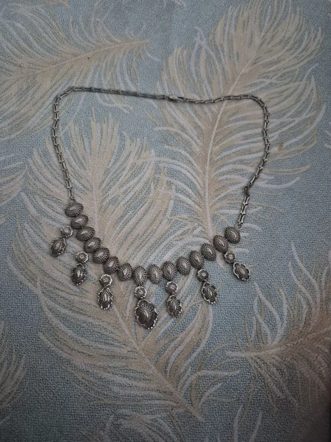 گردنبند|کلکسیون اشیاء عتیقه|خوی, |دیوار