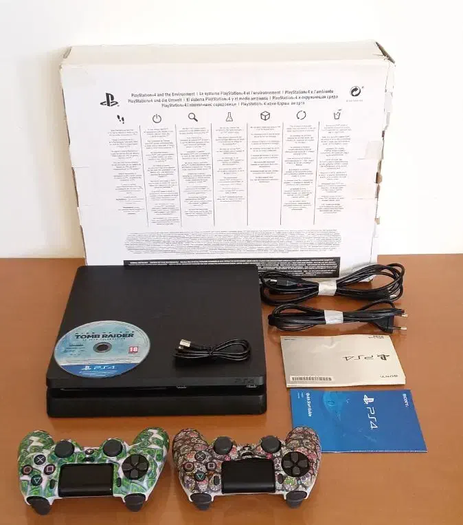 ps4 slim|کنسول، بازی ویدئویی و آنلاین|شیراز, شهرک استقلال|دیوار