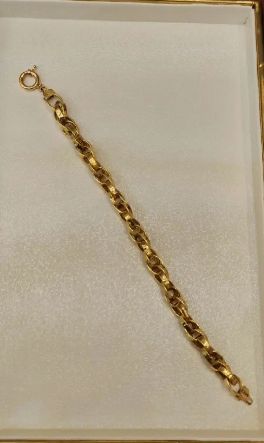 دستبند طلا|جواهرات|سبزوار, قلعه‌نو دهزار|دیوار