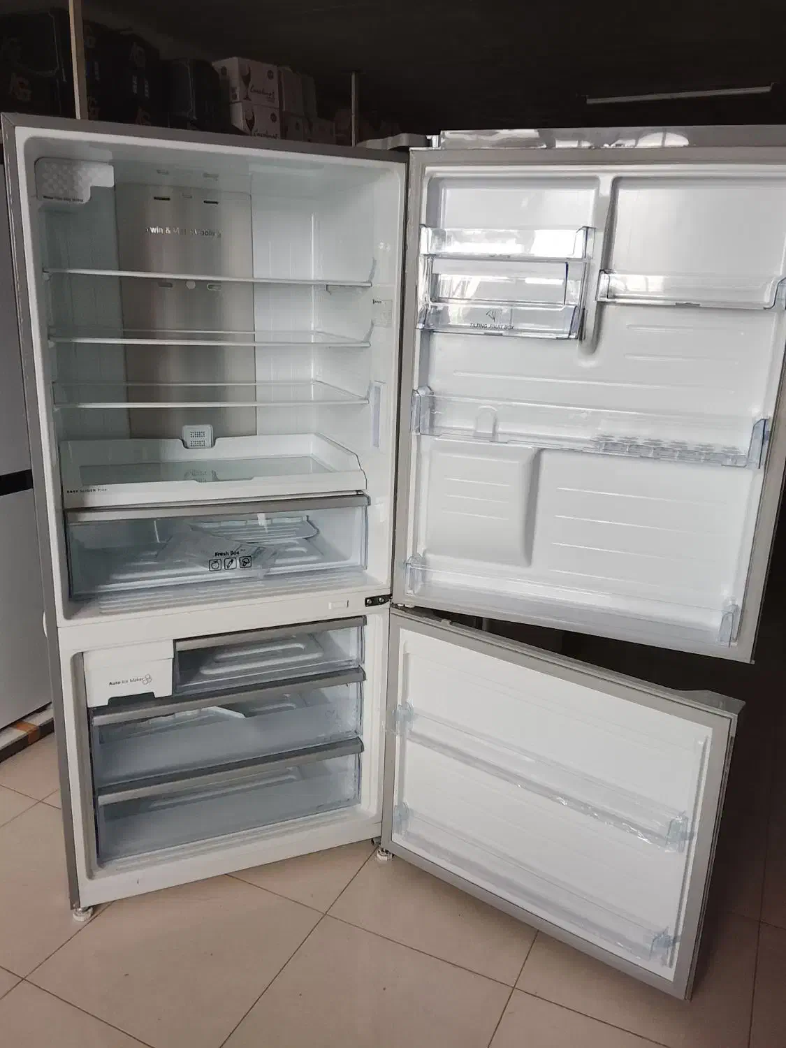 یخچال بنس|یخچال و فریزر|نیشابور, گمنام غربی|دیوار