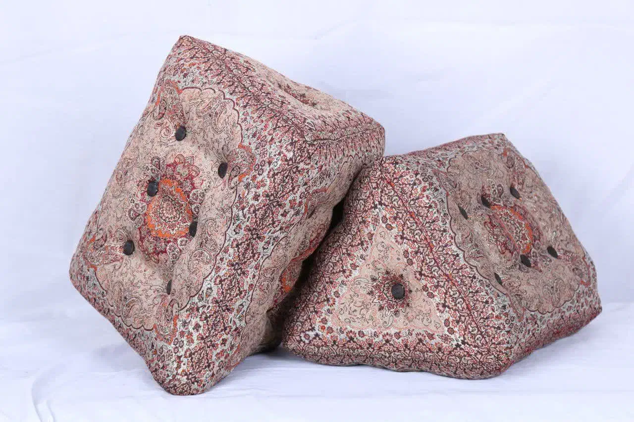 پشتی مثلثی|پشتی|اصفهان, شمس آباد|دیوار