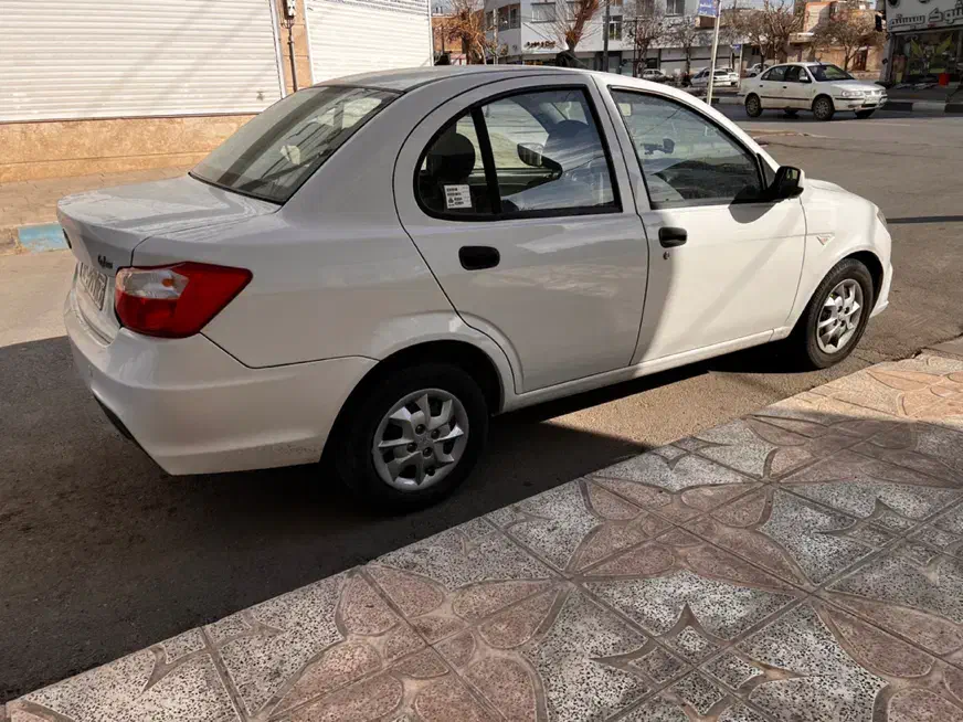 ساینا ۱۴۰۲S|خودرو سواری و وانت|آبیک, |دیوار