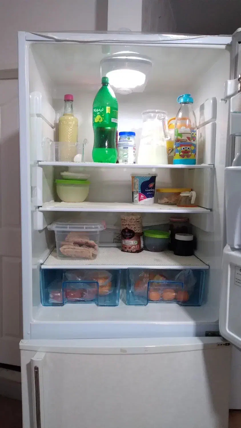 یخچال کیان|یخچال و فریزر|نیشابور, گمنام غربی|دیوار