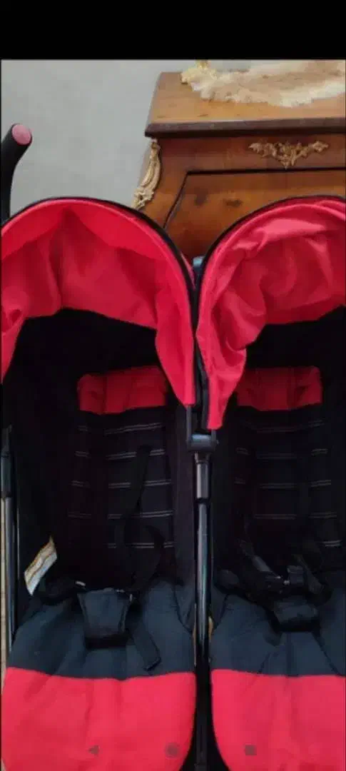 کالسکه دو قلو مارک geoby|کالسکه و لوازم جانبی|بوشهر, |دیوار