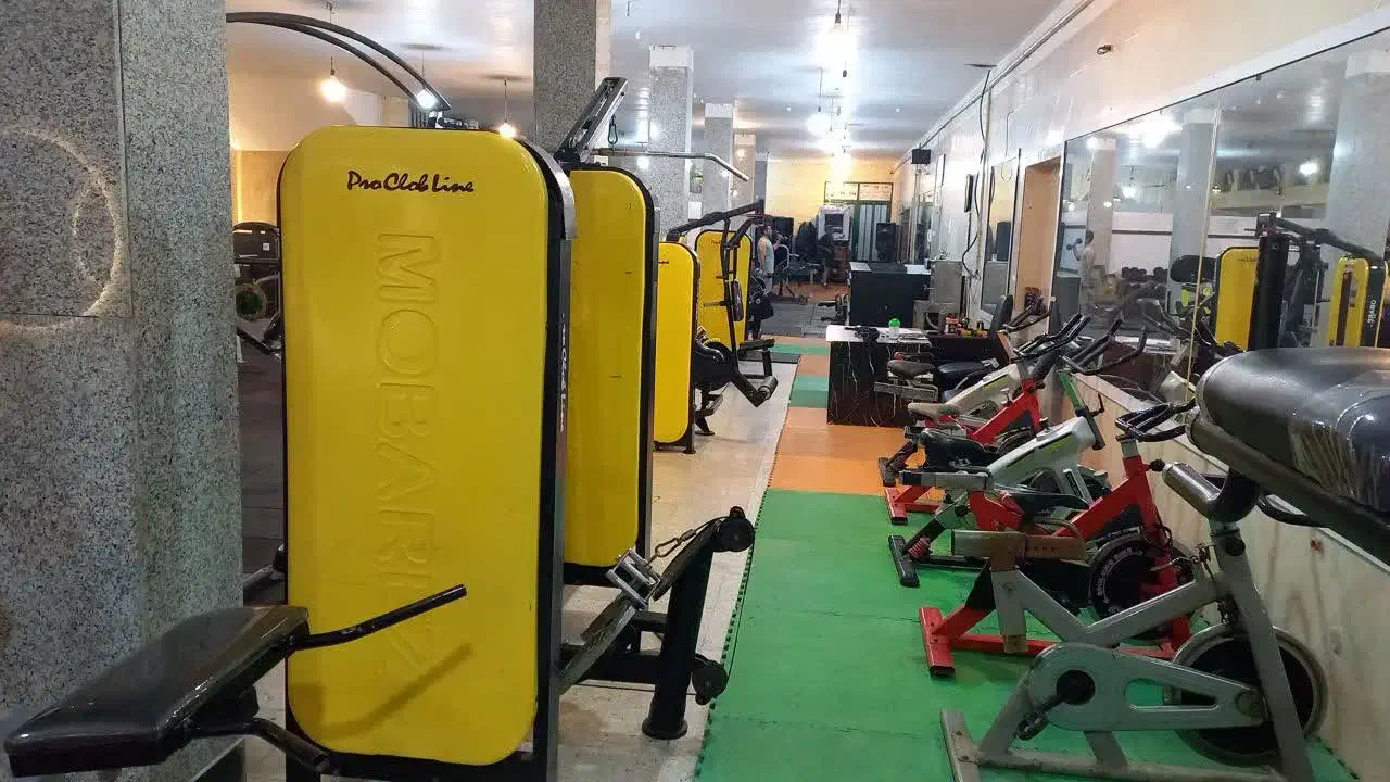 کمک مربی بانوان بدنسازی|استخدام آموزشی|یزد, |دیوار