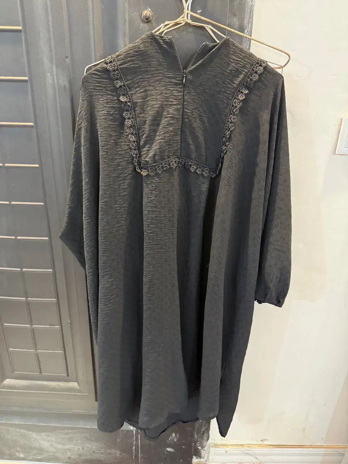 لباس|لباس|آمل, |دیوار