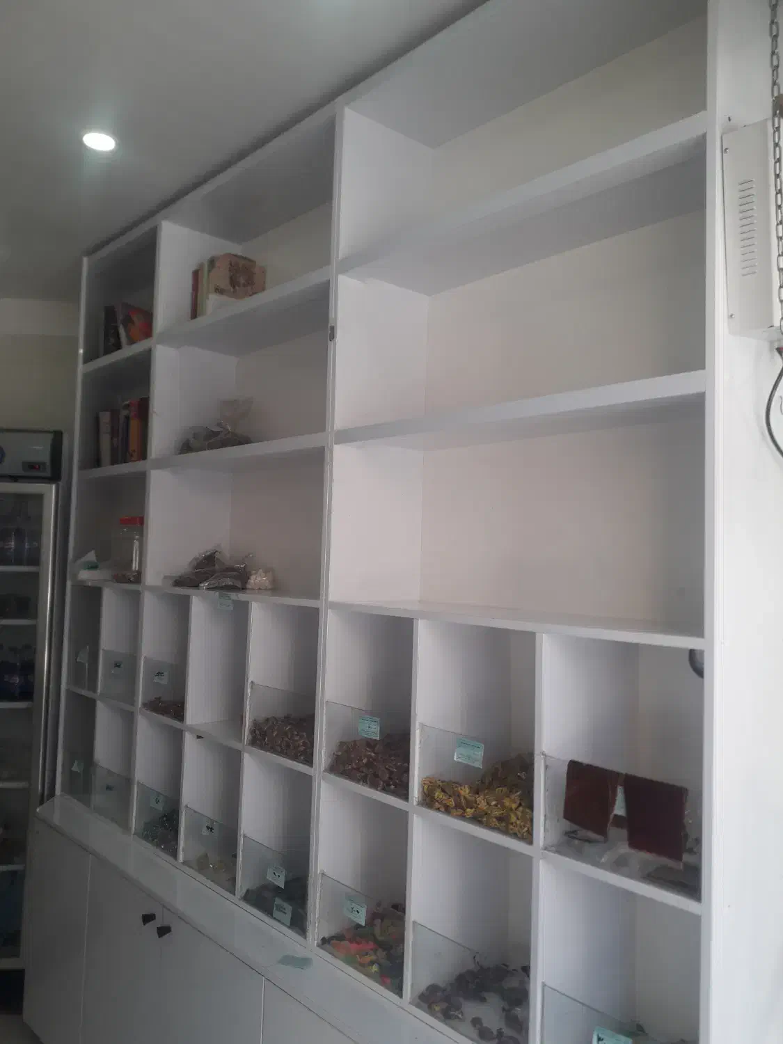 قفسه ام دی اف فروشگاهی مخصوص آجیل وخشکبار|فروشگاه و مغازه|بندرعباس, |دیوار