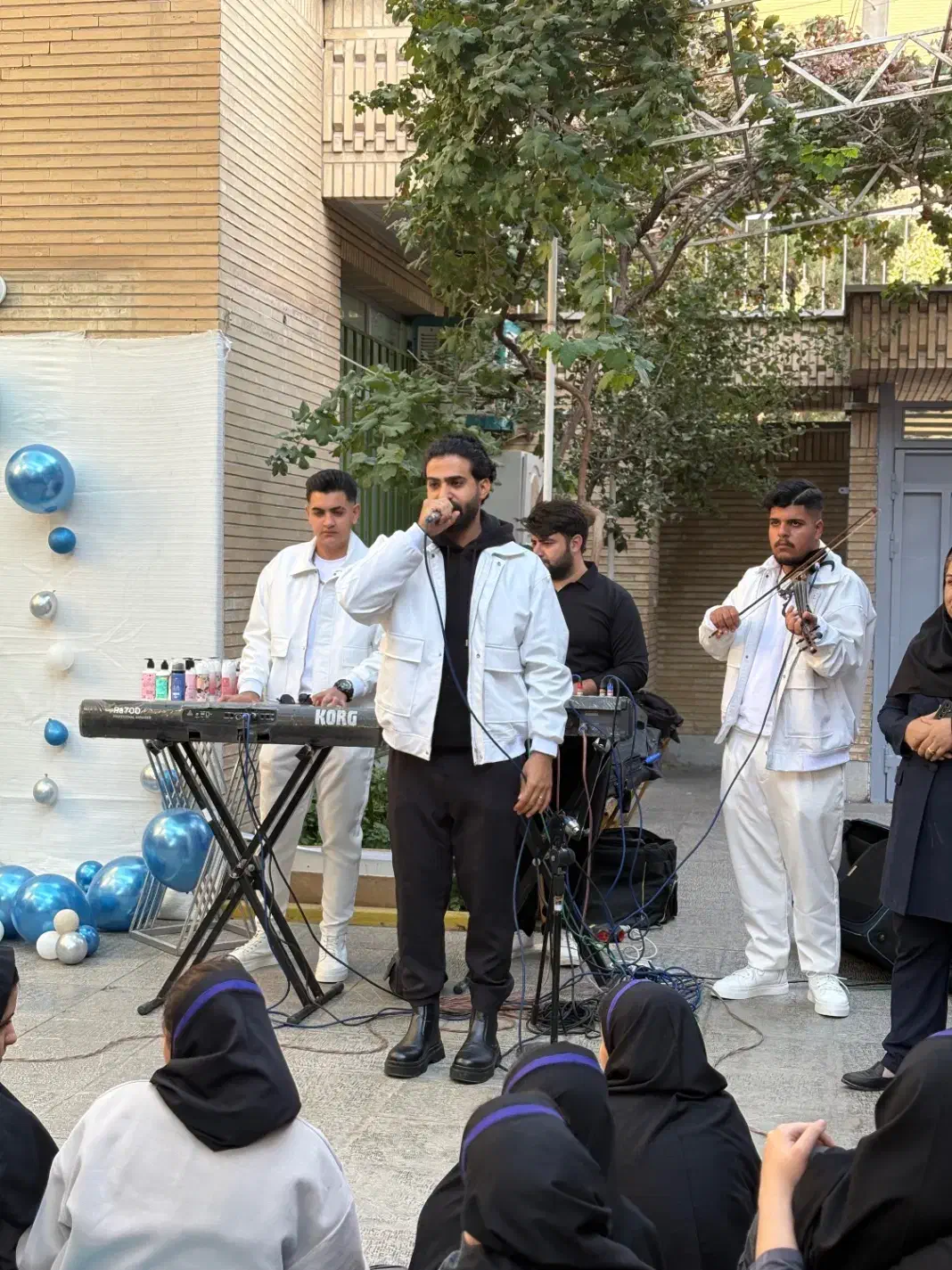 نوازنده کاخن/ویولن|استخدام هنری و رسانه|اصفهان, کوی شهید کشوری|دیوار