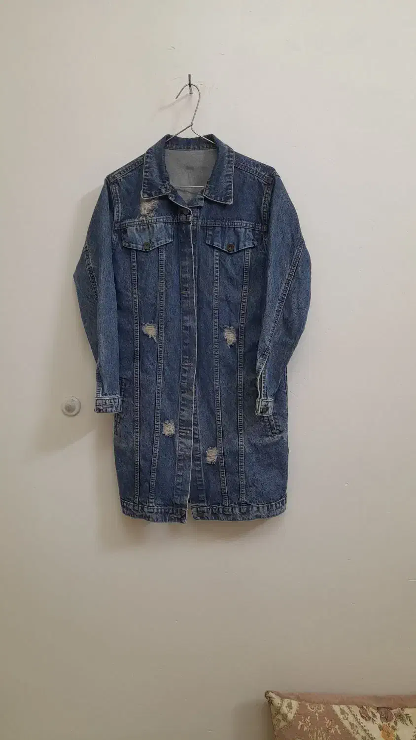 کت لی نو|لباس|اراک, |دیوار