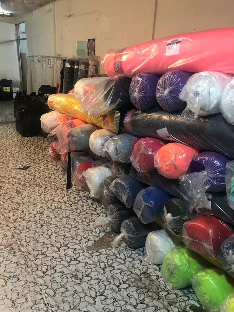 نیروی کار آقا جهت کار در انبار پوشاک|استخدام خدمات فروشگاه و رستوران|تهران, هاشمآباد|دیوار