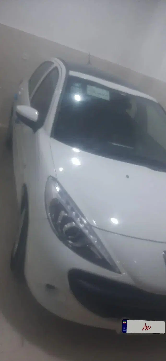 ۲۰۷ خشک|خودرو سواری و وانت|ماکو, |دیوار