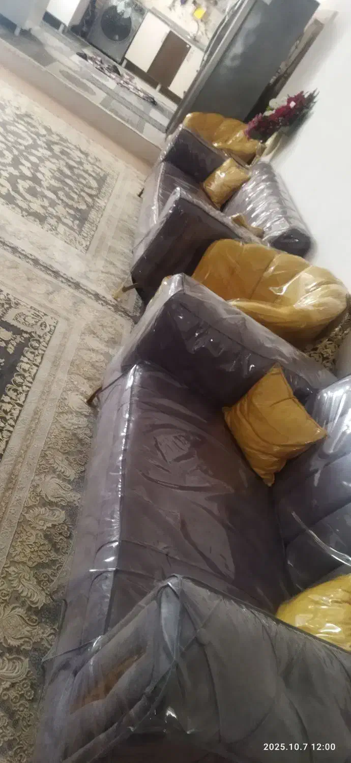 مبل چستر راحتی مناسب جهیزیه|مبلمان خانگی و میز عسلی|ازنا, |دیوار