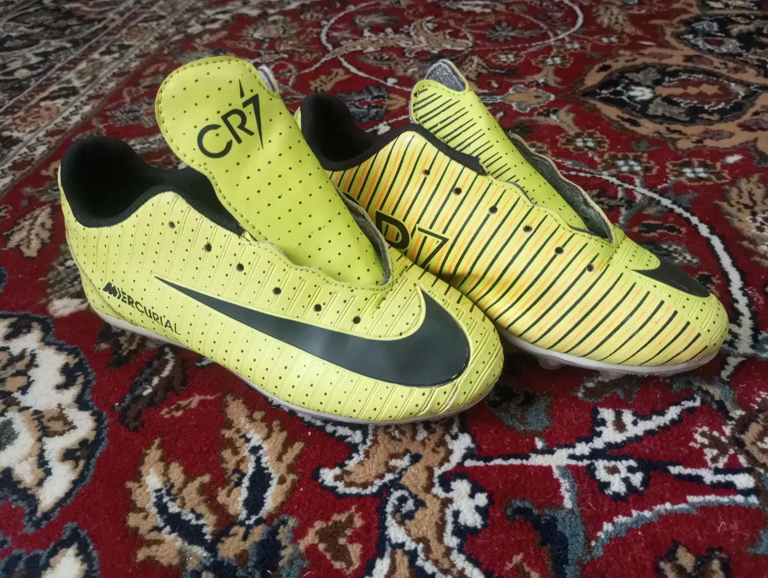 استوک 35|ورزش‌های توپی|معمولان, |دیوار