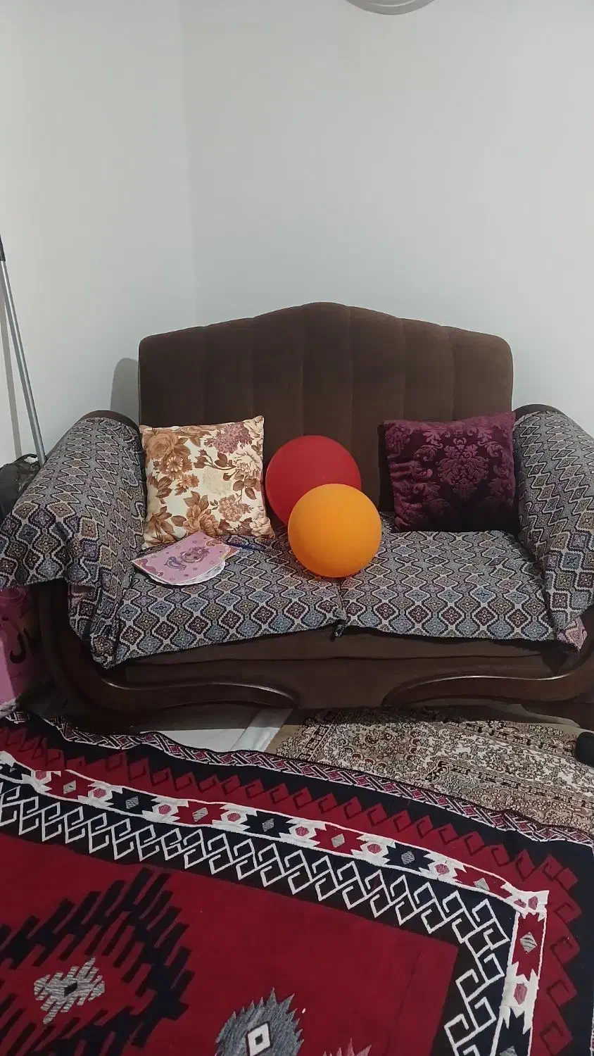 مبل|مبلمان خانگی و میز عسلی|اسالم, |دیوار