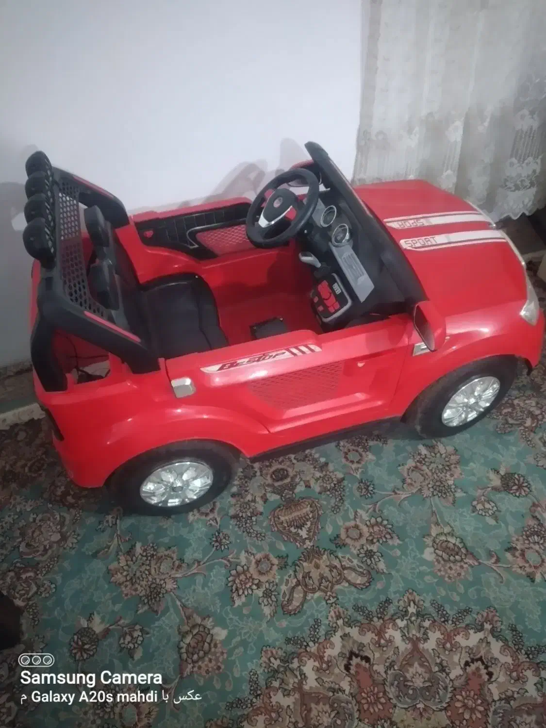 ماشین شارژی درحدآک|اسباب‌‌بازی|گلبهار, شهر جدید گلبهار|دیوار