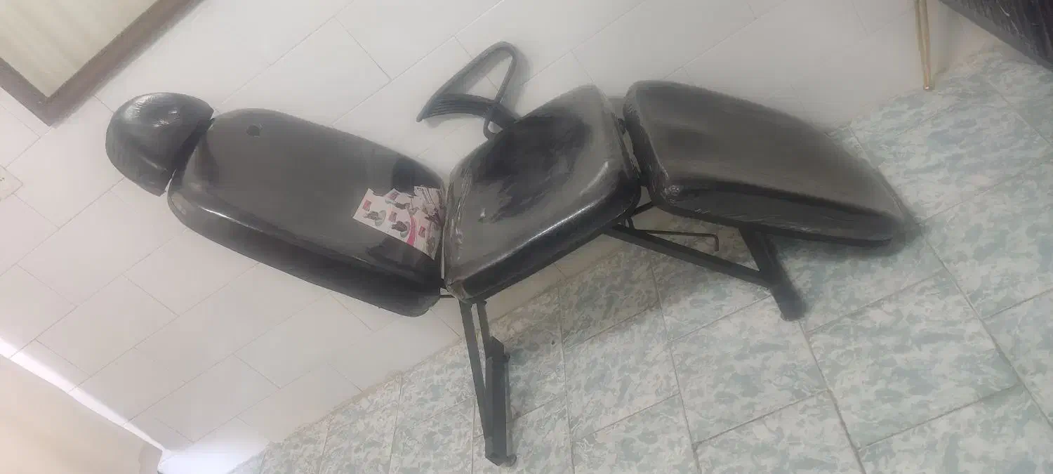 صندلی تخت شو  اصلاح میکاپ مژه|آرایشگاه و سالن‌های زیبایی|زنجان, |دیوار