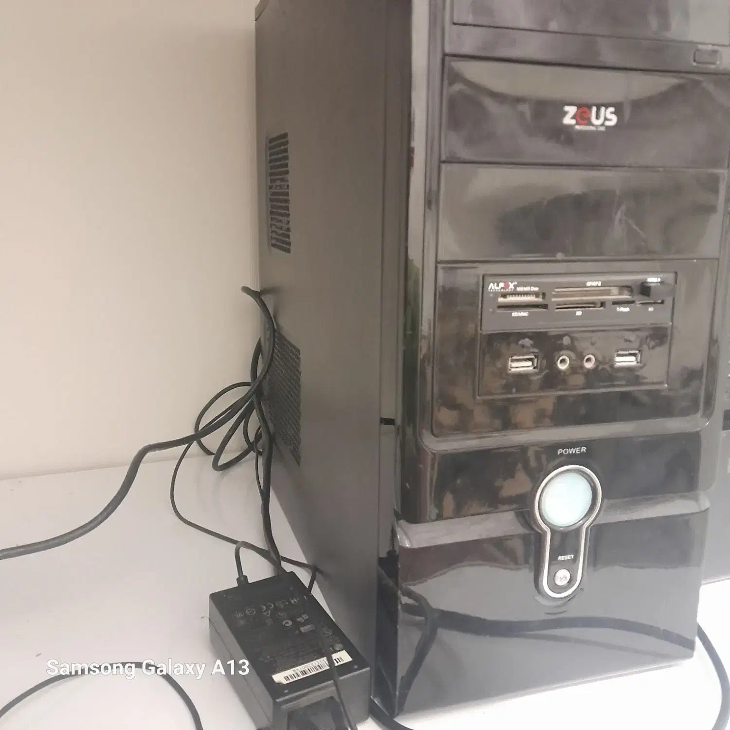 5 عدد کیس قدیمی|رایانه رومیزی|محمدیه-قزوین, |دیوار