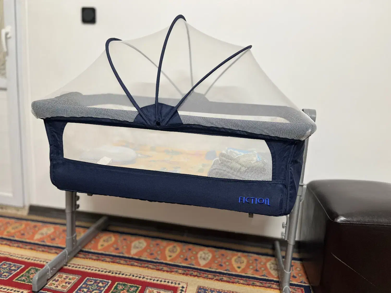 تخت کنار مادر|تخت و صندلی بچه|شیراز, ریشمک|دیوار