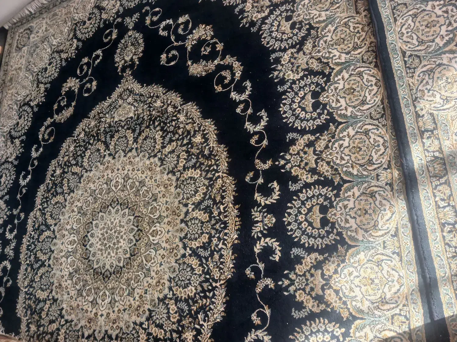 دو تخته فرش ۹ متری|فرش|لاهیجان, بازکیاگوراب|دیوار