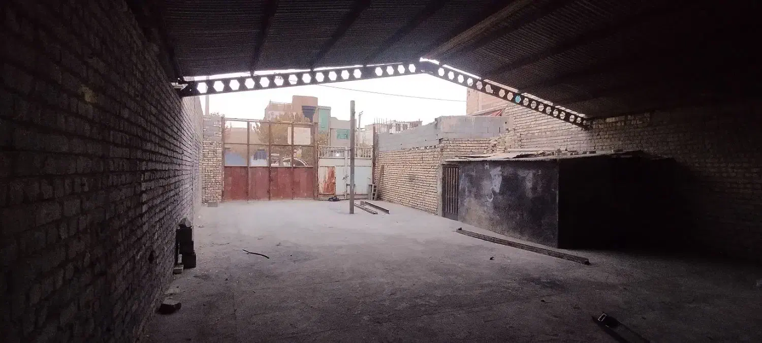 کارگاه 200متری|اجارهٔ دفتر صنعتی، کشاورزی، تجاری|خمینی‌شهر, |دیوار