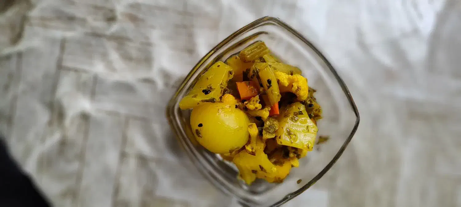 ترشی خانگی|خوردنی و آشامیدنی|کاشان, مزرعه نو|دیوار