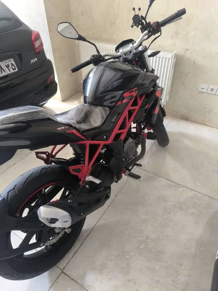 بنلی ۲۵۰تک سیلندنیوفیس مدارک کامل|موتورسیکلت|هشتگرد, شهرک ولیعصر (مصلی)|دیوار