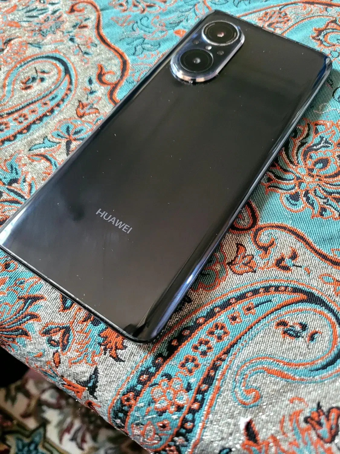 هواوی ۹ se رام۸ . 128گیگ سالم با کارتن|موبایل|یزد, |دیوار