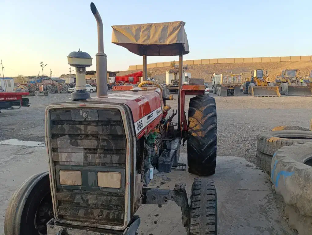 تراکتور فرگوسن|خودرو سنگین|فولادشهر, زاینده رود|دیوار