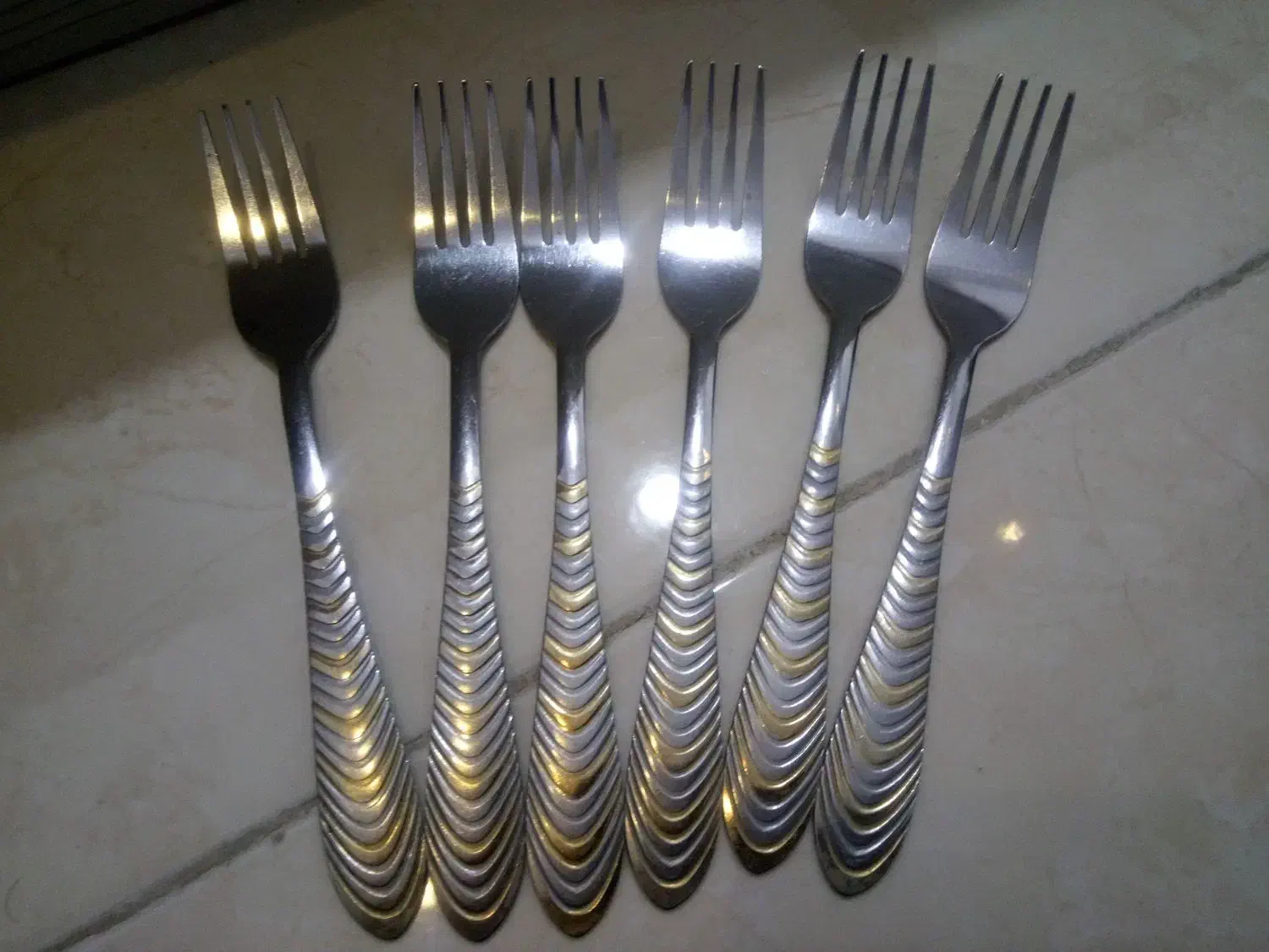 یک دست قاشق چنگال ست درحدنو|ظروف سرو و پذیرایی|بومهن, |دیوار