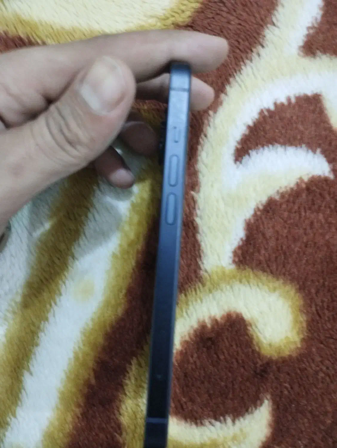 اپل iPhone 13 با حافظهٔ ۱۲۸ گیگابایت|موبایل|خورموج, |دیوار