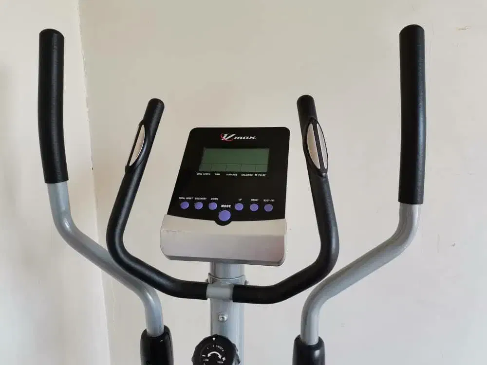 الپتیکال ، اسکی فضایی وی مکس تایوانی مدل 250dm|تجهیزات ورزشی|تهران, درکه|دیوار