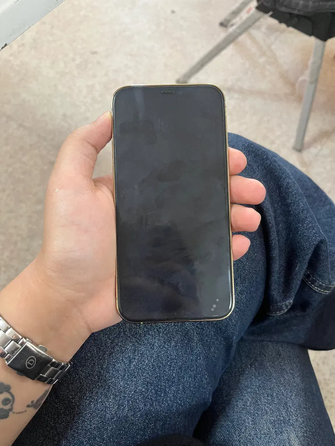 موبایل|موبایل|یاسوج, |دیوار