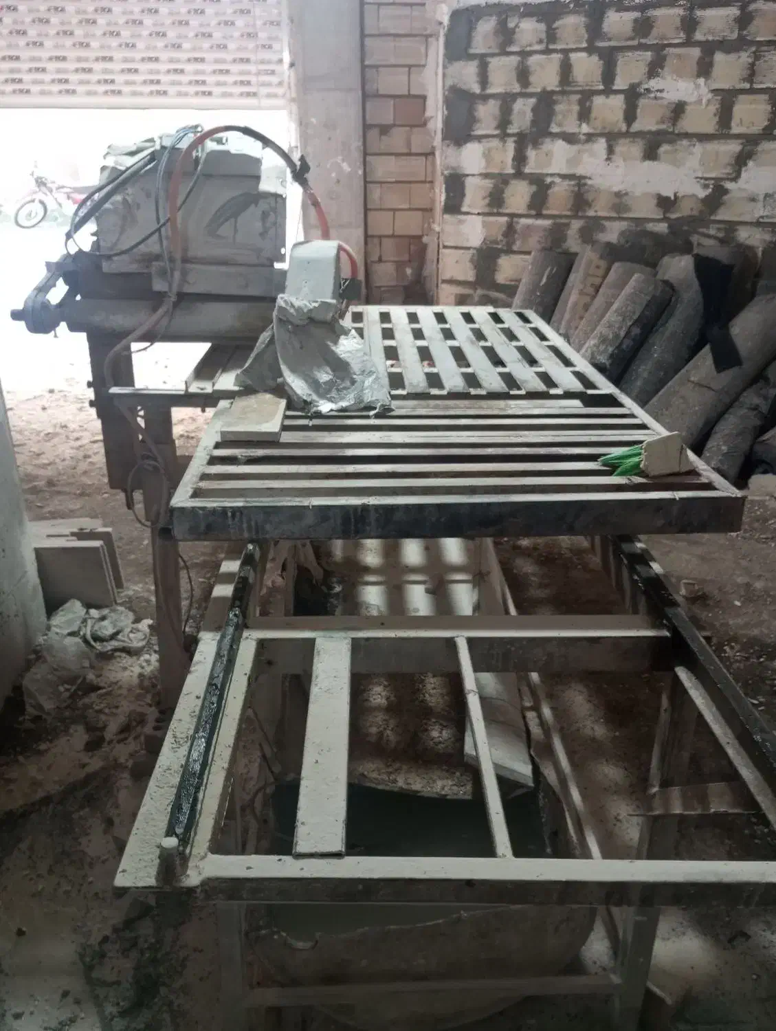 دستگاه سنگبری وکاشی بری فروشی|مصالح و تجهیزات ساختمان|نیشابور, سرآب کوشک|دیوار