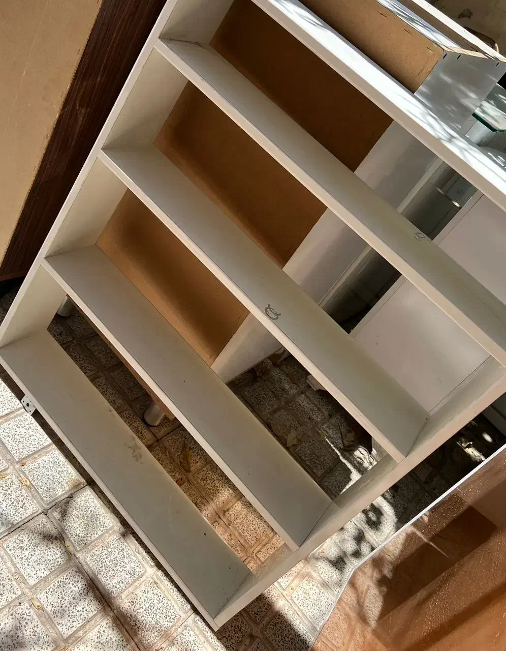 تجهیزات سالنی|آرایشگاه و سالن‌های زیبایی|کرمان, |دیوار