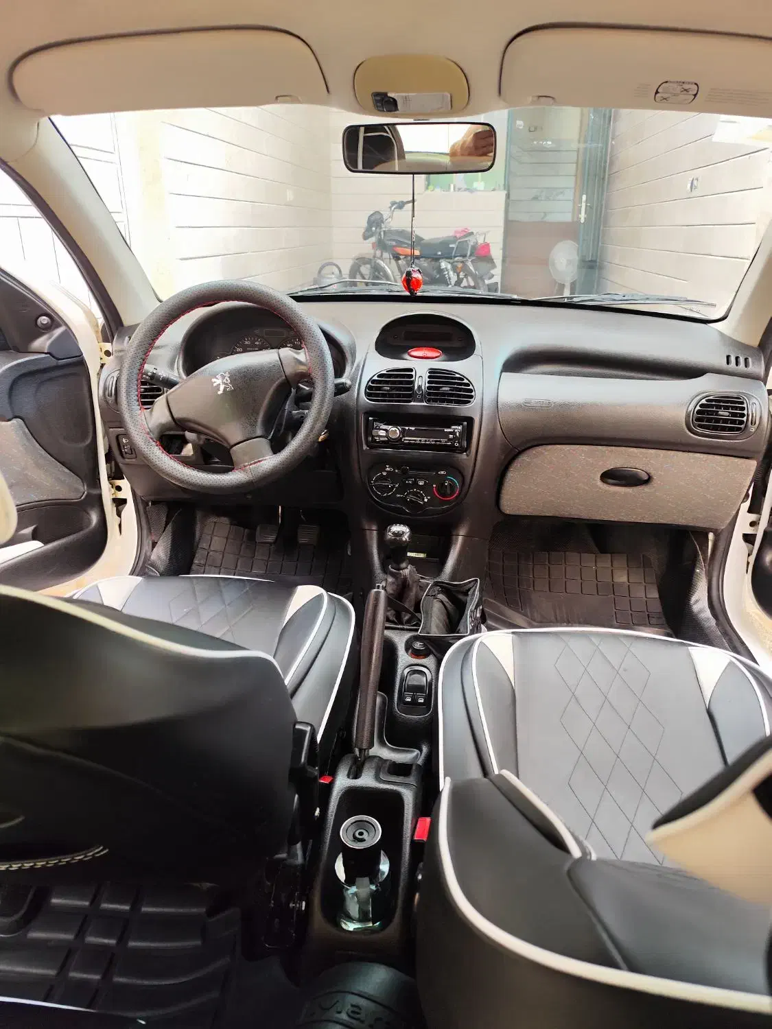 پژو206|خودرو سواری و وانت|خمینی‌شهر, |دیوار