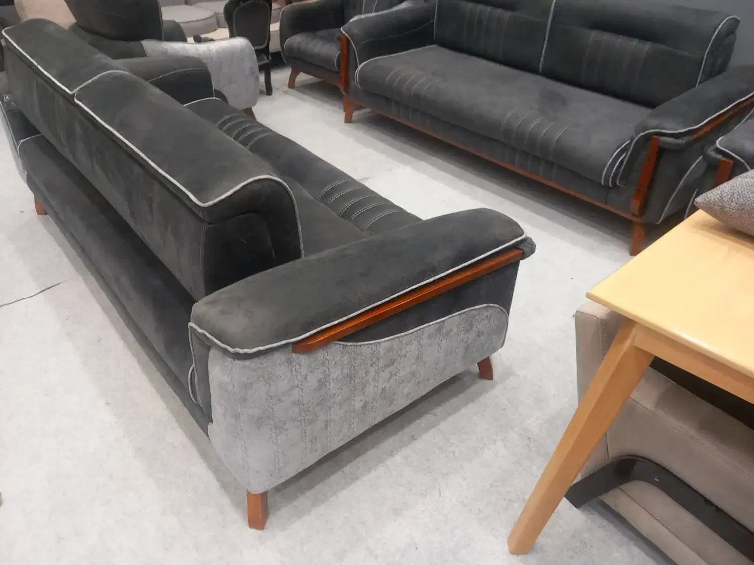 مبل راحتی هما.تخت خواب شو .ضمانت دار|مبلمان خانگی و میز عسلی|قم, نیروگاه|دیوار