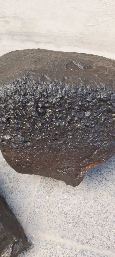 انواع سنگهای آسمانی و زمینی|جواهرات|آغاجاری, |دیوار