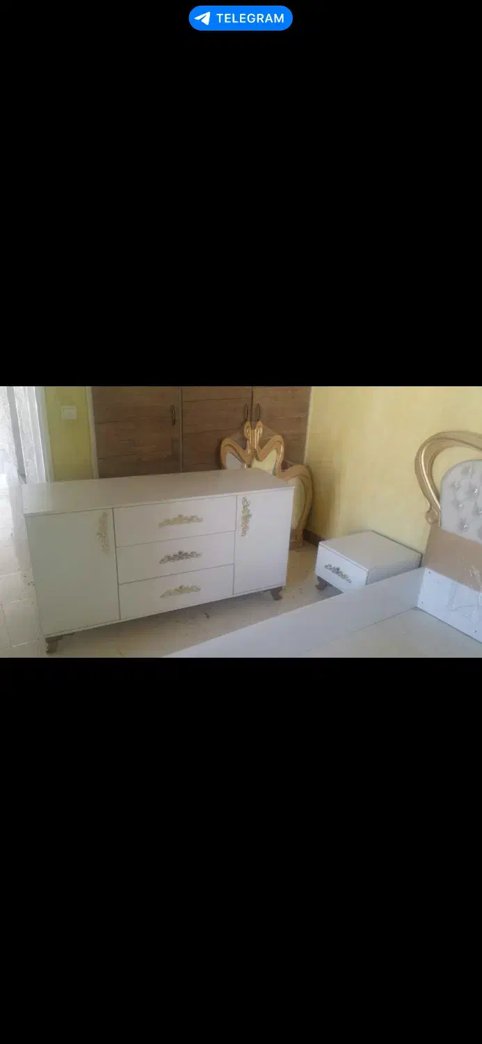 تخت|تخت و سرویس خواب|مشکیندشت, |دیوار