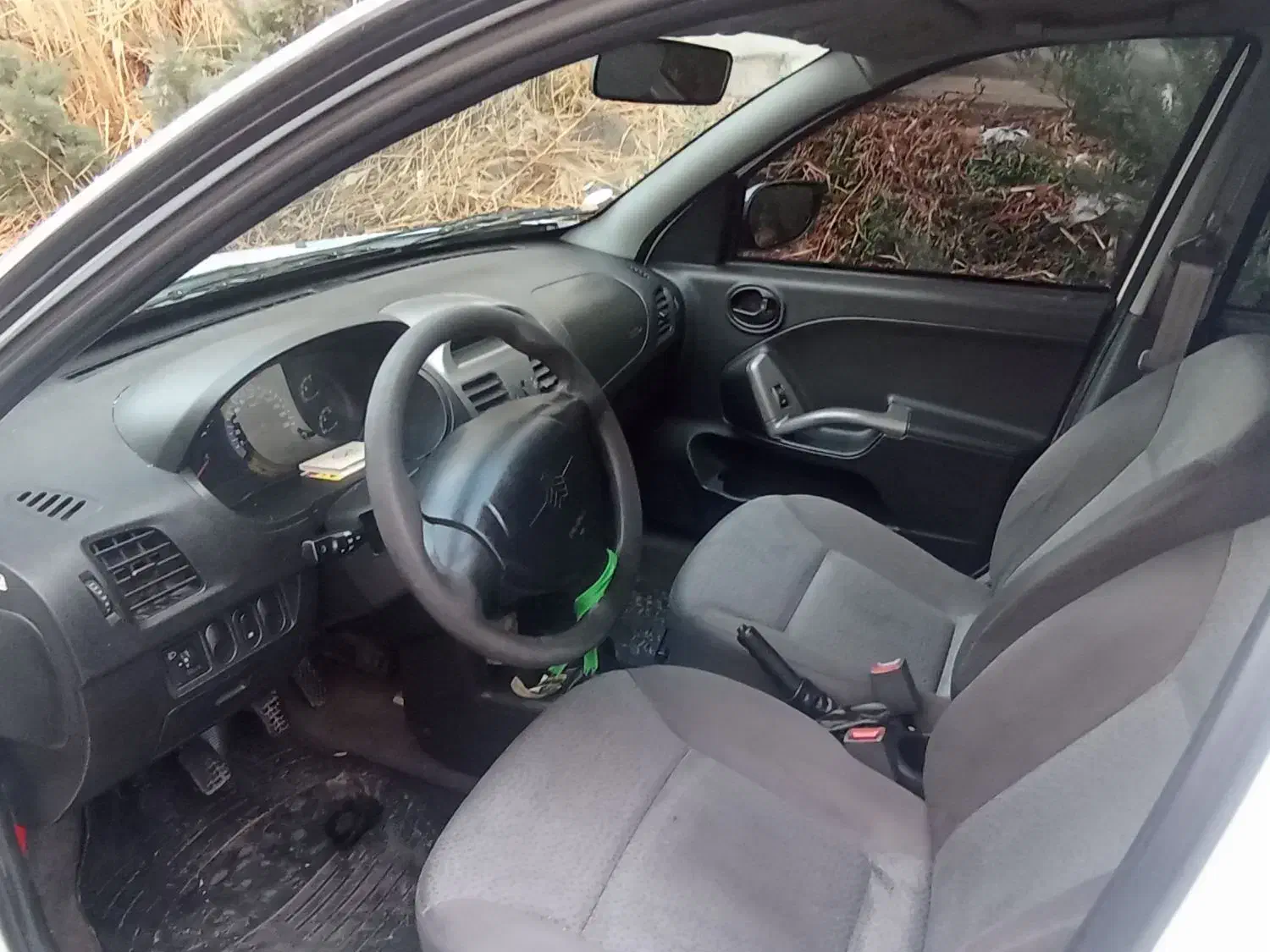 ساینا ۴۰۱|خودرو سواری و وانت|پرند, فاز ۶|دیوار