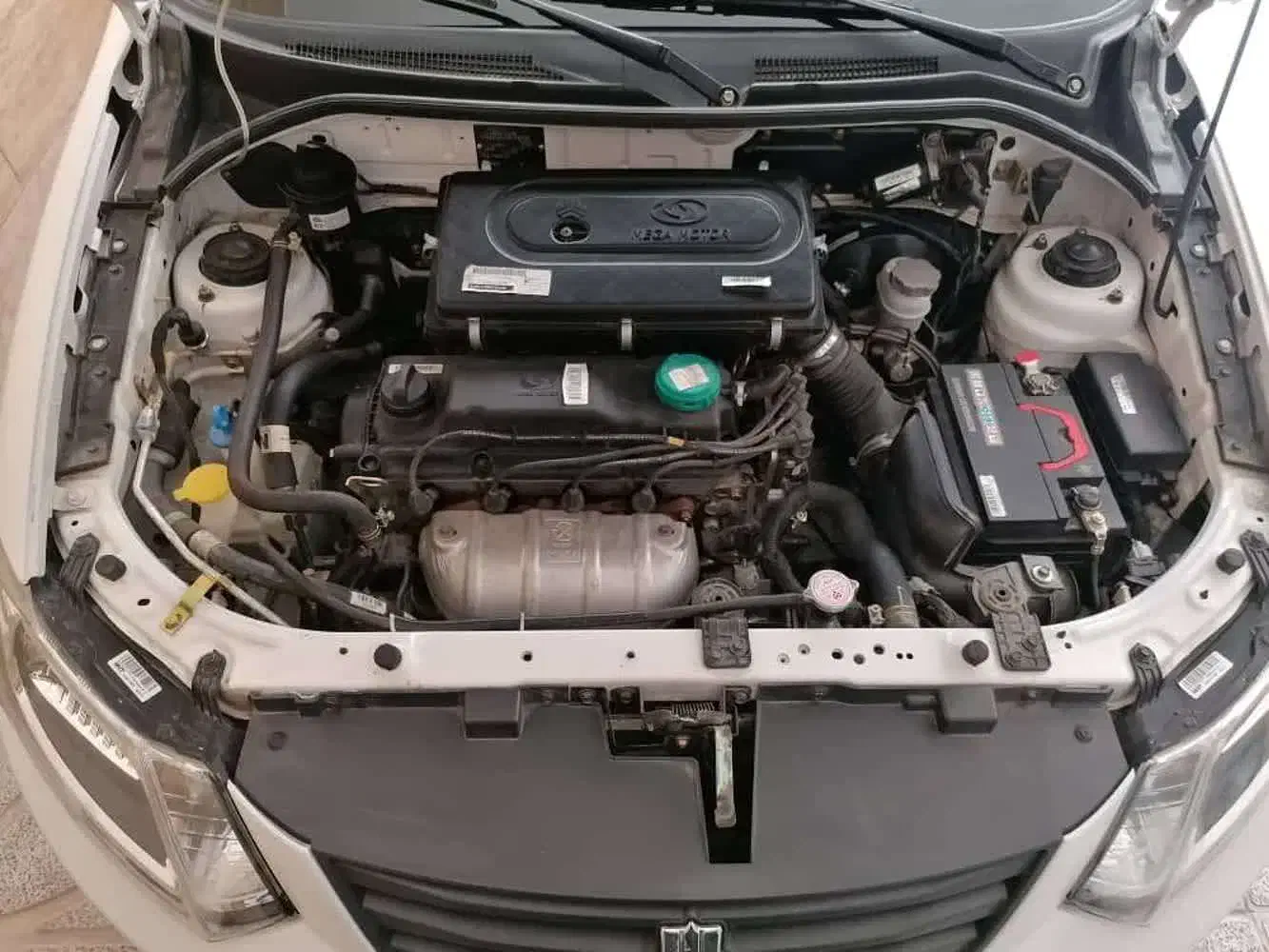 ساینا ۴۰۱|خودرو سواری و وانت|اصفهان, شهرک کوثر|دیوار