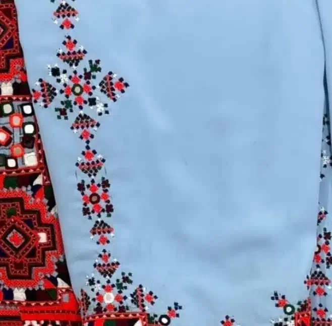 لباس|لباس|ایرانشهر, |دیوار