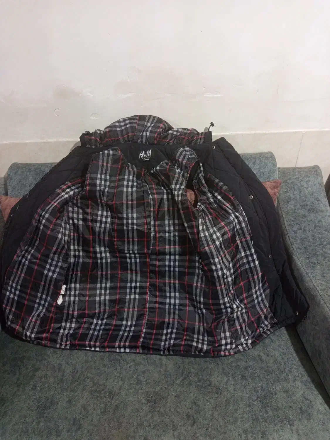 شیک و نو|لباس|شیراز, تندگویان|دیوار